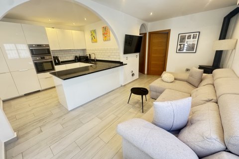 Villa for sale Villamartin, Alicante, Spain 2 bedrooms, 70 sq.m. No. 131853 - photo 3