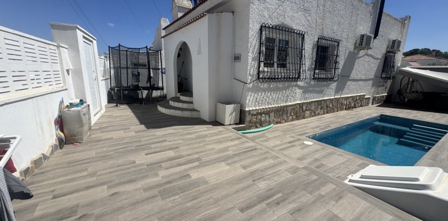 Villa Villamartin, Alicante, Spain 2 bedrooms, 70 sq.m. No. 131853