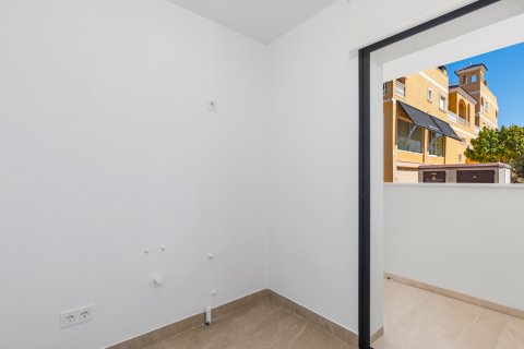 Продажа квартиры в Сьюдад Кесада, Аликанте, Испания 2 спальни, 205м2 №123130 - фото 8