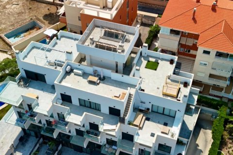 Dzīvoklis īrēšanai El Campello, Alicante, Spānijā 97 m2 Nr. 130645 - attēls 30