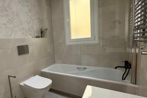 Dzīvoklis pārdošanā Madrid, Spānijā 2 istabas, 111 m2 Nr. 130648 - attēls 24