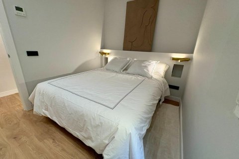 Dzīvoklis pārdošanā Madrid, Spānijā 2 istabas, 111 m2 Nr. 130648 - attēls 9
