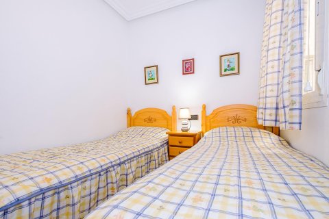 Dzīvoklis īrēšanai Torrevieja, Alicante, Spānijā 1 istaba, 70 m2 Nr. 130649 - attēls 26