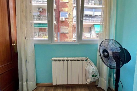 Apartment for sale Madrid, Spain 2 bedrooms, 55 sq.m. No. 130650 - photo 14