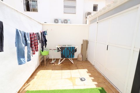 Townhouse for sale Torre de la Horadada, Alicante, Spain 2 bedrooms, 70 sq.m. No. 128928 - photo 12