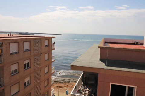 Dzīvoklis pārdošanā Torrevieja, Alicante, Spānijā 3 istabas, 108 m2 Nr. 128927 - attēls 2