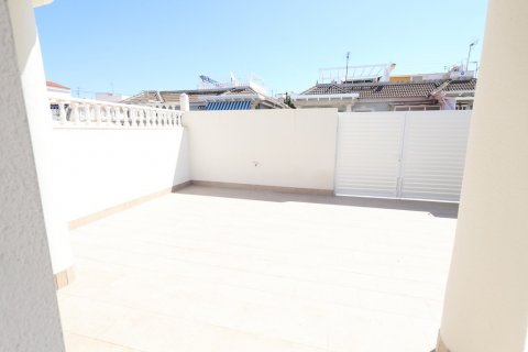 Townhouse for sale Torrevieja, Alicante, Spain 3 bedrooms, 88 sq.m. No. 128931 - photo 3