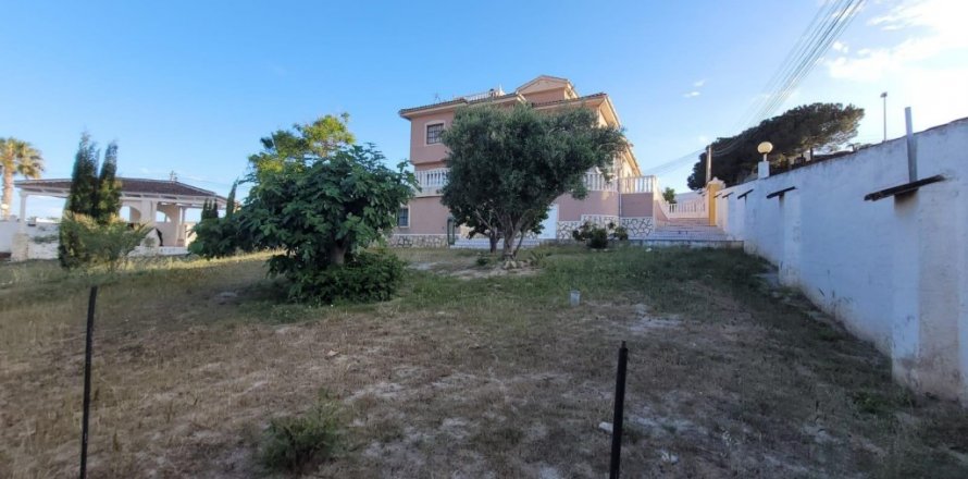 Huvila Ciudad Quesada, Alicante, Espanja 5 makuuhuonetta, 400 m2 No. 128930