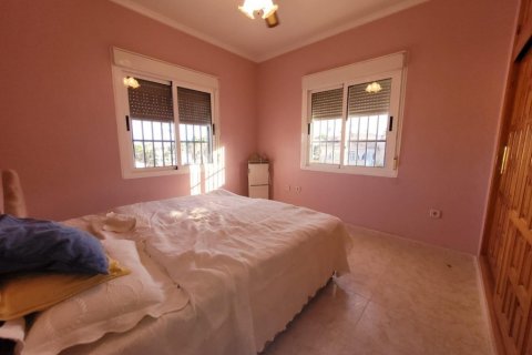 Huvila myytävänä Ciudad Quesada, Alicante, Espanja, 5 makuuhuonetta, 400 m2 No. 128930 - kuva 13