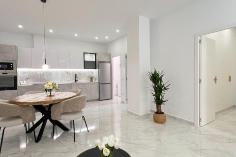 Apartment for sale Torrevieja, Alicante, Spain 2 bedrooms, 101 sq.m. No. 131464 - photo 7