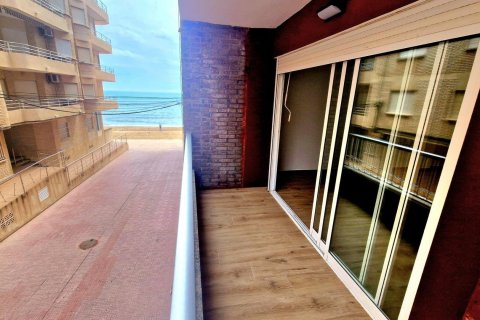 Dzīvoklis pārdošanā La Mata, Alicante, Spānijā 3 istabas, 104 m2 Nr. 131469 - attēls 1