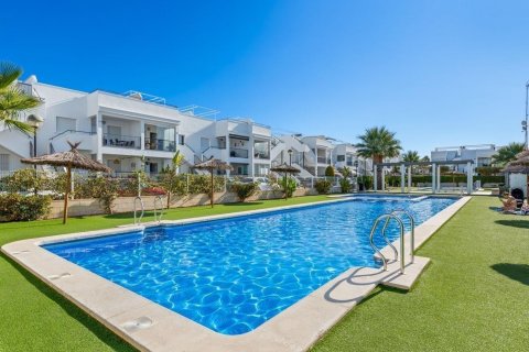 Bungalow en venta Torrevieja, Alicante, España 2 dormitorios, 68 m2 No. 125882 - foto 18