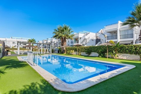 Bungalow en venta Torrevieja, Alicante, España 2 dormitorios, 68 m2 No. 125882 - foto 16