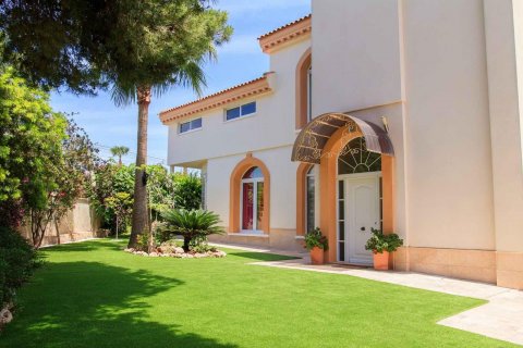 Villa in vendita Ciudad Quesada, Alicante, Spagna 5 camere da letto, 306 mq. N° 125886 - foto 1