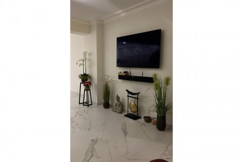 Apartment for sale Torrevieja, Alicante, Spain 2 bedrooms,  No. 125728 - photo 5