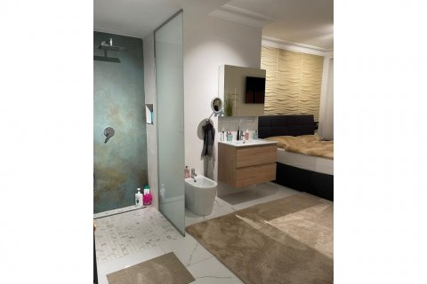 Apartment for sale Torrevieja, Alicante, Spain 2 bedrooms,  No. 125728 - photo 10