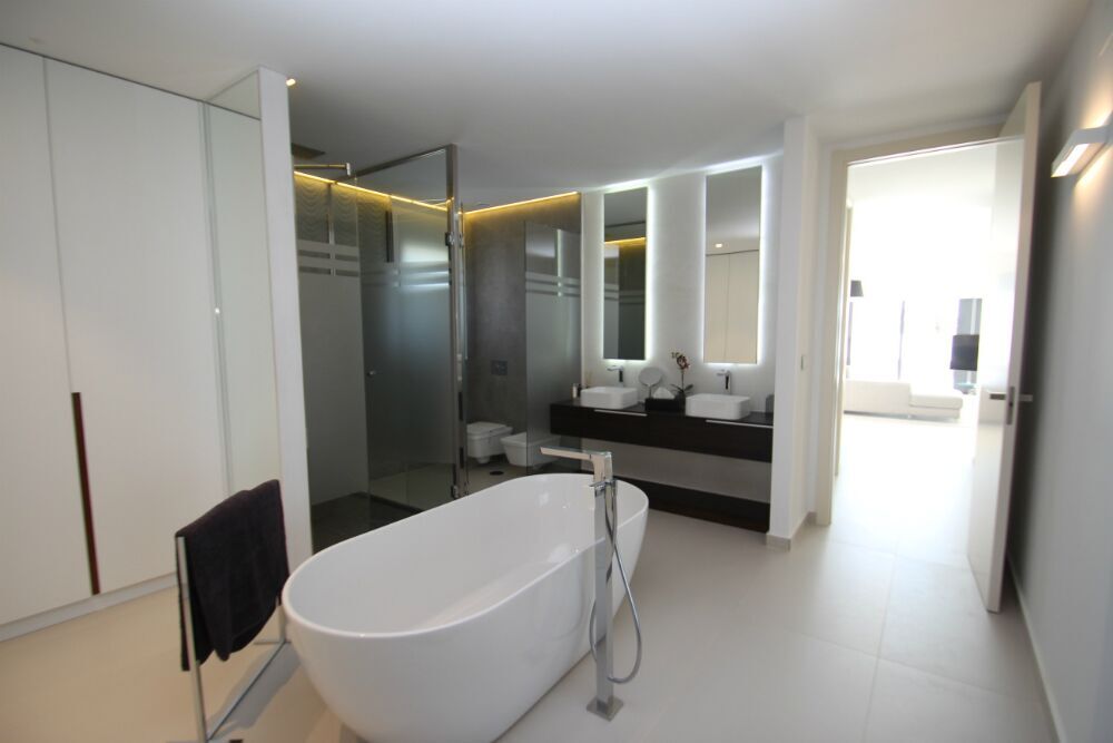 Huvila San Miguel de Salinas, Alicante, Espanja 4 makuuhuonetta, 135 m2 No. 132301