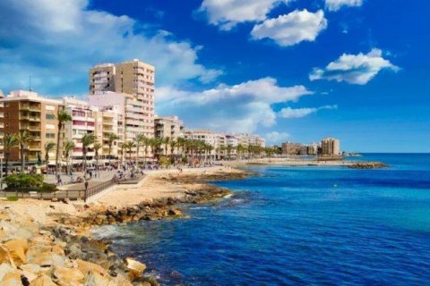 Lägenhet till salu Alicante, Spanien 2 sovrum, 77 kvm. Nr. 131376 - foto 18