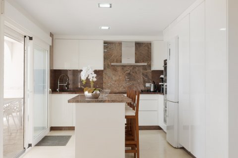 Продажа виллы в Кадис, Испания 6 спален, 320.45м2 №121658 - фото 20