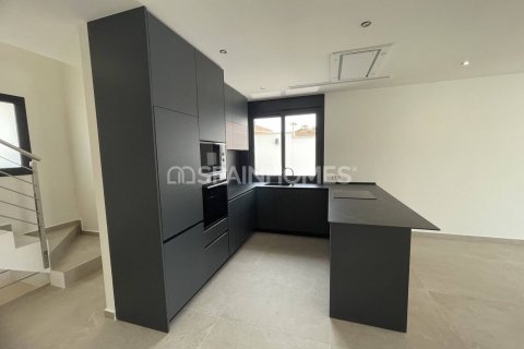 Продажа виллы в Рохалес, Аликанте, Испания 4 спальни, 150м2 №121661 - фото 28