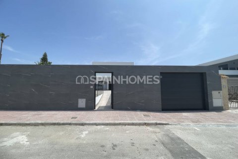 Продажа виллы в Рохалес, Аликанте, Испания 4 спальни, 150м2 №121661 - фото 22