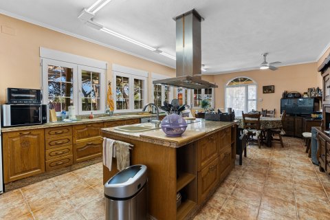 Продажа виллы Эль-Альтет, Аликанте, Испания 8 спален, 243м2 №125045 - фото 10