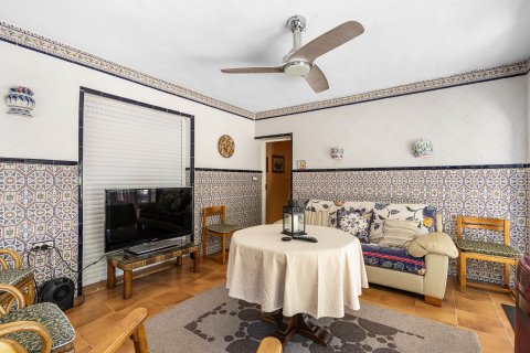 Продажа виллы Эль-Альтет, Аликанте, Испания 8 спален, 243м2 №125045 - фото 22