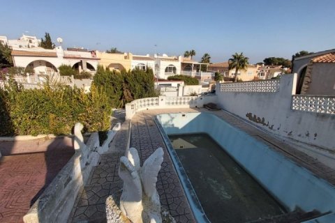 Villa in vendita Torrevieja, Alicante, Spagna 2 camere da letto, 120 mq. N° 125043 - foto 3