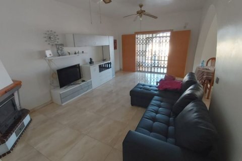 Villa in vendita Torrevieja, Alicante, Spagna 2 camere da letto, 120 mq. N° 125043 - foto 8