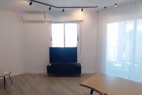 Apartamento en venta Torrevieja, Alicante, España 2 dormitorios,  No. 128904 - foto 5