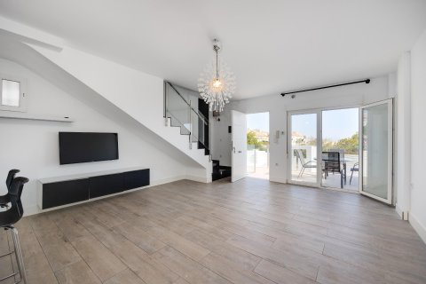 Villa till salu Torrevieja, Alicante, Spanien 2 sovrum, 88 kvm. Nr. 128903 - foto 13