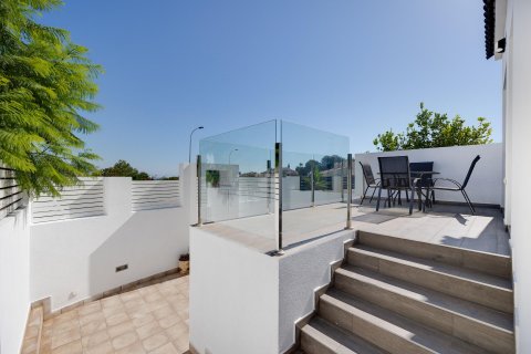 Villa till salu Torrevieja, Alicante, Spanien 2 sovrum, 88 kvm. Nr. 128903 - foto 5