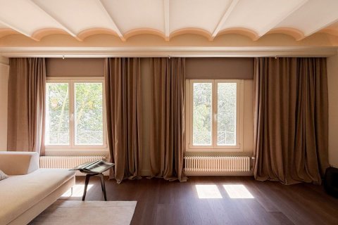 Apartment for sale Barcelona, Spain 3 rooms, 161 sq.m. No. 122105 - photo 3