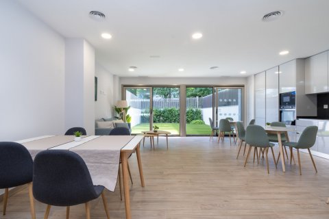 Dzīvoklis pārdošanā Madrid, Spānijā 2 istabas, 103 m2 Nr. 122422 - attēls 25
