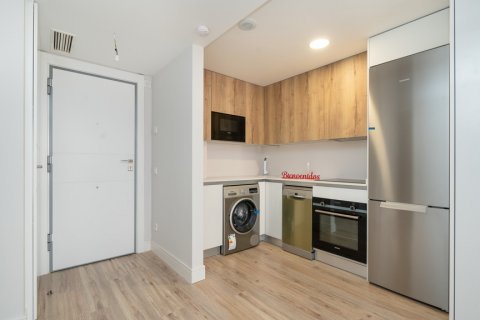 Dzīvoklis pārdošanā Madrid, Spānijā 2 istabas, 103 m2 Nr. 122422 - attēls 9