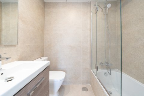 Apartment for sale Madrid, Spain 2 bedrooms, 96 sq.m. No. 122424 - photo 20