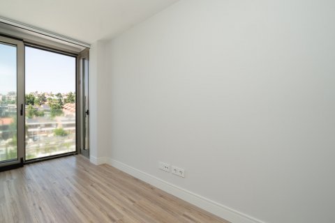 Apartment for sale Madrid, Spain 2 bedrooms, 96 sq.m. No. 122424 - photo 23