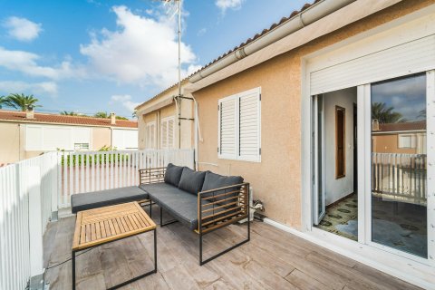Townhouse à vendre Torrevieja, Alicante, Espagne, 4 chambres, 80 m2 No. 131913 - photo 30