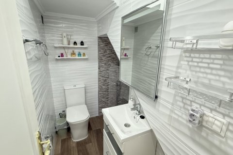 Huvila myytävänä Alicante, Espanja, 2 makuuhuonetta, 85 m2 No. 131911 - kuva 10