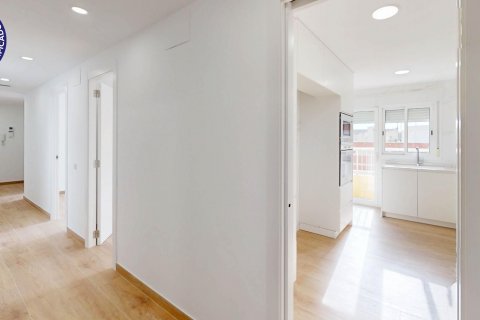 Apartamento en venta València, España 3 dormitorios, 109 m2 No. 132777 - foto 10