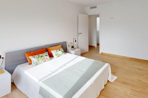Apartamento en venta València, España 3 dormitorios, 109 m2 No. 132777 - foto 14