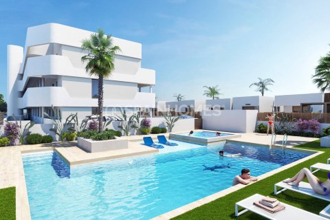 Apartment for sale Los Alcazares, Murcia, Spain 2 bedrooms, 68 sq.m. No. 132781 - photo 1