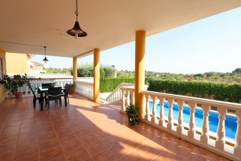 Продажа виллы Ллирия, Валенсия, Испания 5 спален, 246м2 №132775 - фото 4
