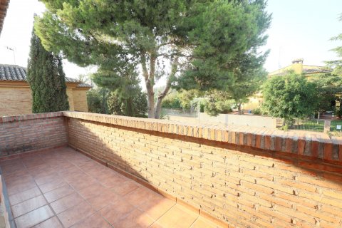 Продажа виллы Ллирия, Валенсия, Испания 5 спален, 246м2 №132775 - фото 25