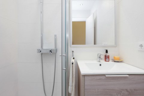 Apartment for sale Cadiz, Spain 3 bedrooms, 119 sq.m. No. 122397 - photo 17