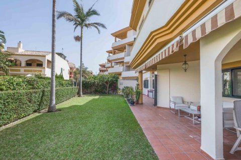 Apartment for sale Cadiz, Spain 3 bedrooms, 119 sq.m. No. 122397 - photo 1