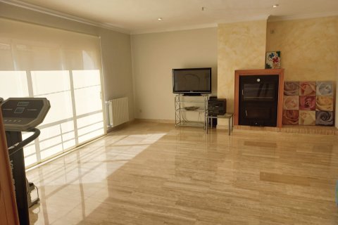 Townhouse for rent Ariany, Mallorca, Spain 4 bedrooms, 339 sq.m. No. 128284 - photo 18