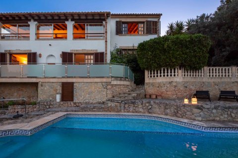 Villa à vendre Port De Pollenca, Mallorca, Espagne, 5 chambres, 388 m2 No. 128256 - photo 1