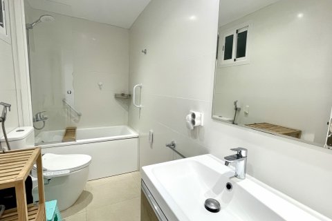 Lägenhet till salu Palma de Majorca, Mallorca, Spanien 3 sovrum, 77 kvm. Nr. 128254 - foto 15