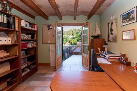 Finca myytävänä Alaro, Mallorca, Espanja, 4 makuuhuonetta, 520 m2 No. 128258 - kuva 9